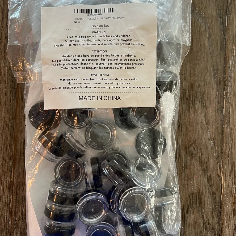 30 3gr Jars w/ Twist Top Lids- 20 Blue Jars & 10 Letter 'B' Logo Blue/Gold Jars